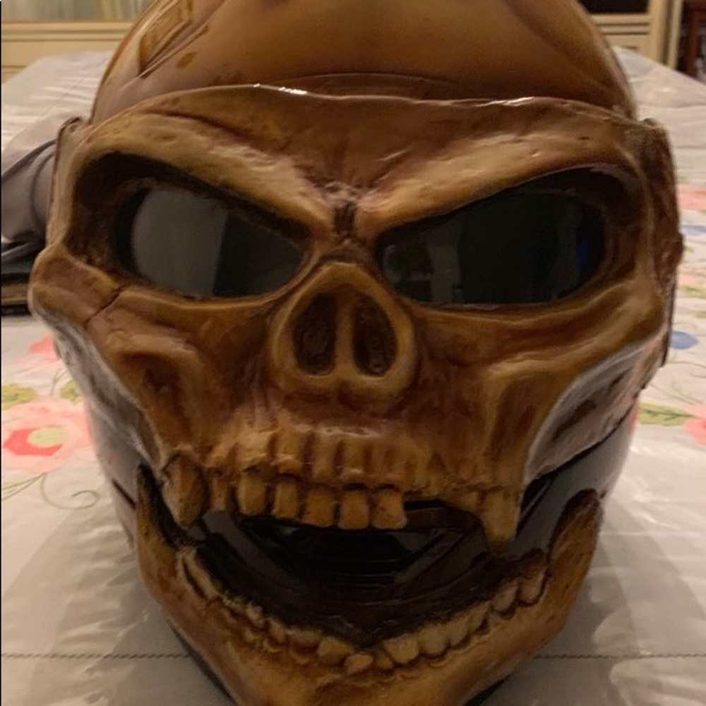Custom Icon Size Large helmet brand new never worn